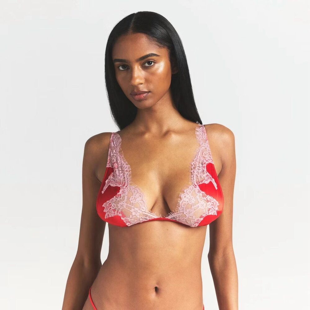 Skims Silk Lace Plunge Bralette Ruby Contrast Size XL